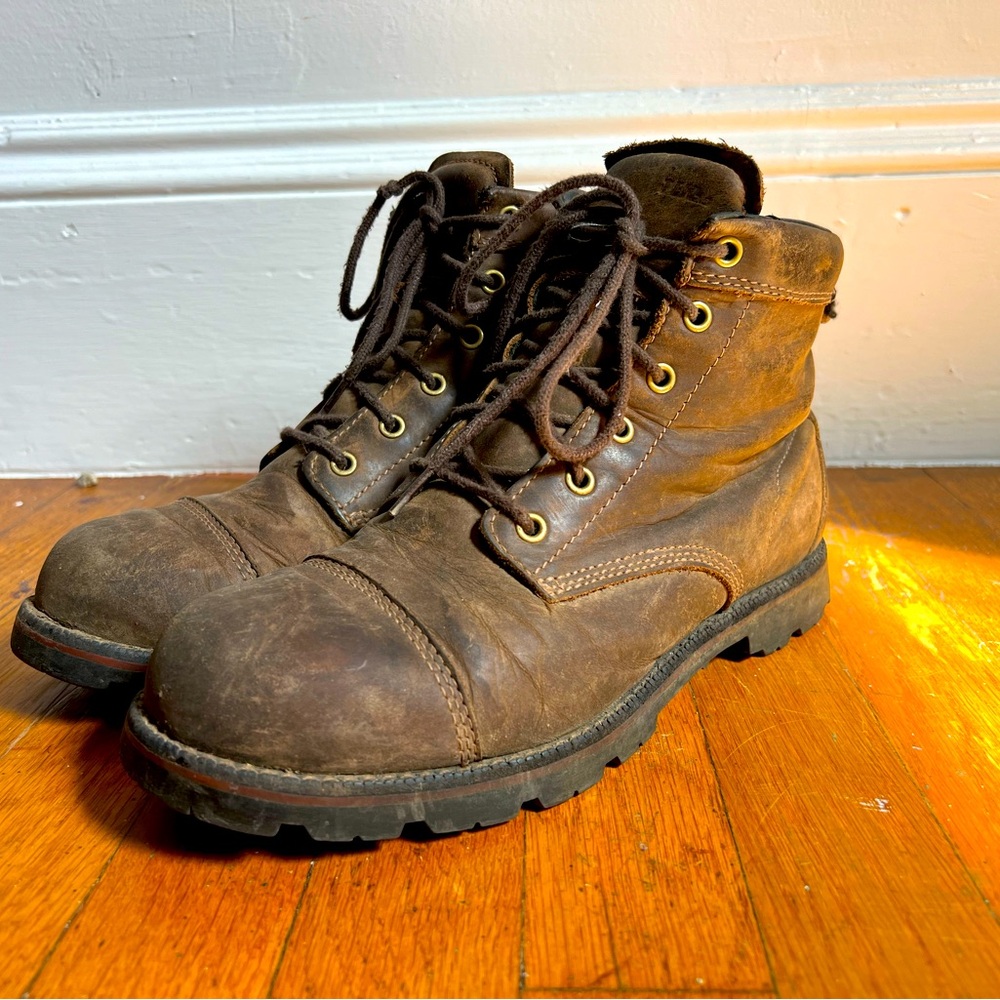 LL bean mens 8.5 east point casual cap-toe boot brown leather